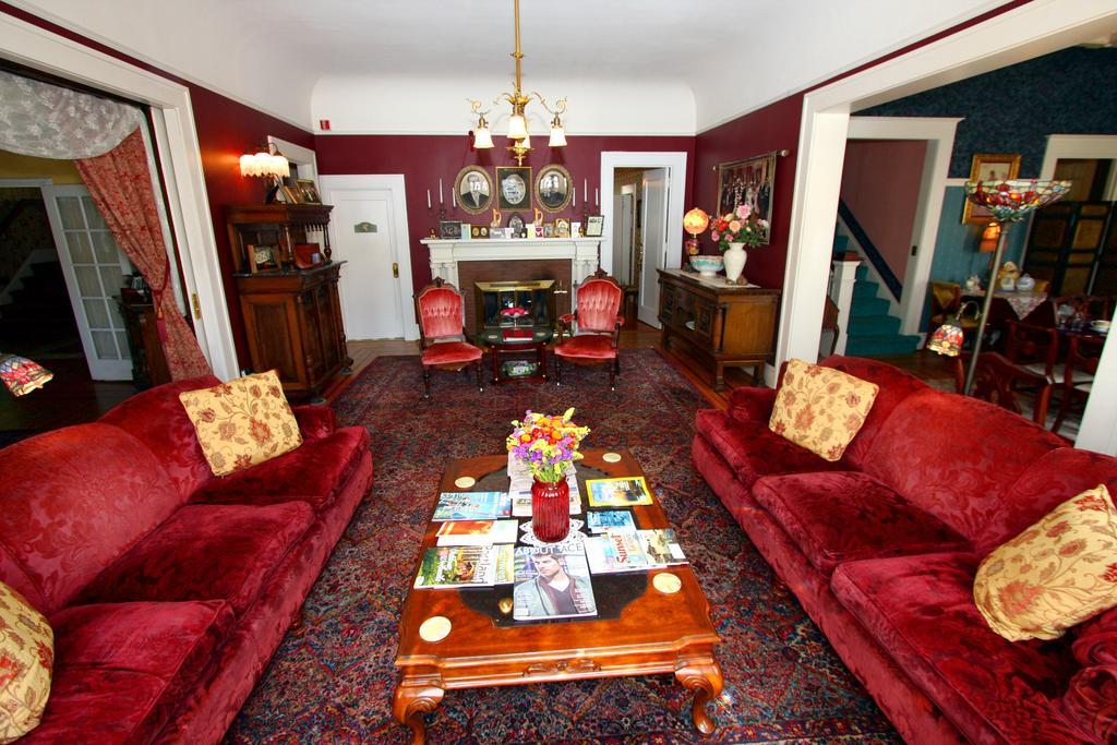Lion And The Rose Victorian Guest House Portland Extérieur photo