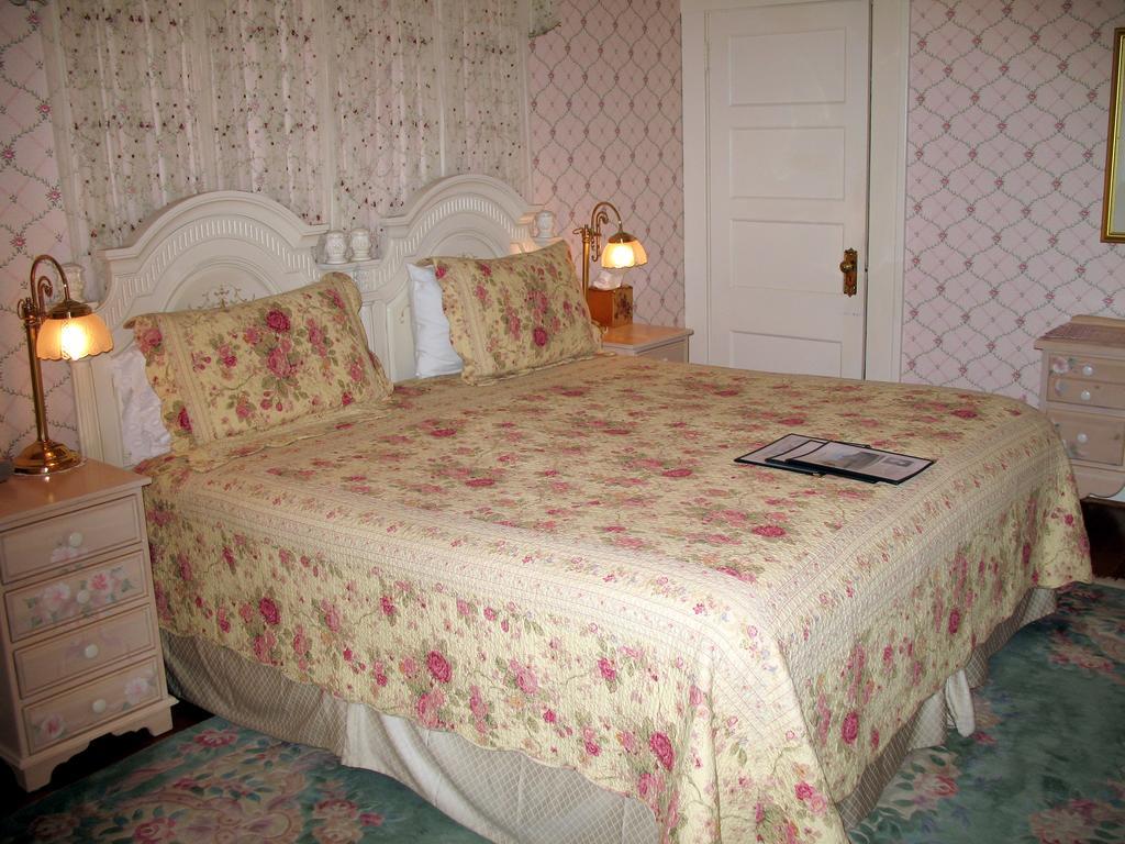 Lion And The Rose Victorian Guest House Portland Extérieur photo